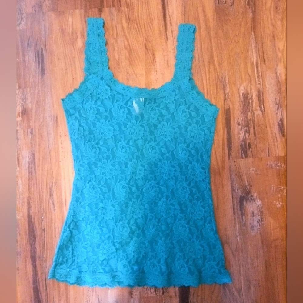 EUC Hanky Panky Turquoise Sheer Signature Lace Camisole. Medium